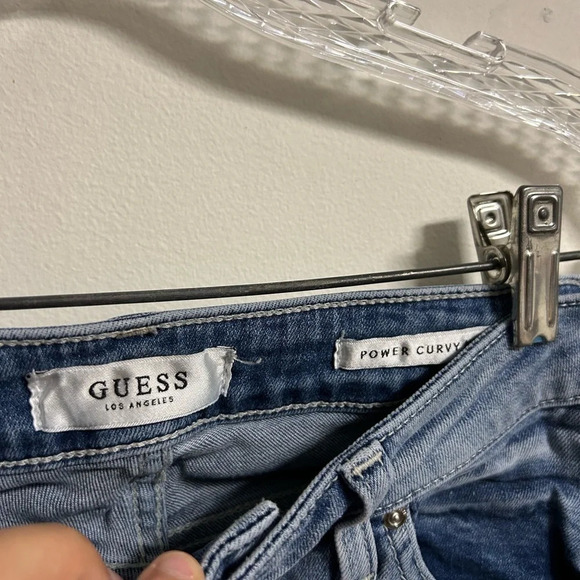 Guess Power  Curvy Mid Jeans - Picture 3 of 4
